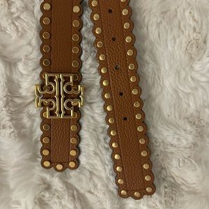 Tory Burch Belt 44 inches Briwn and Gojd never worn